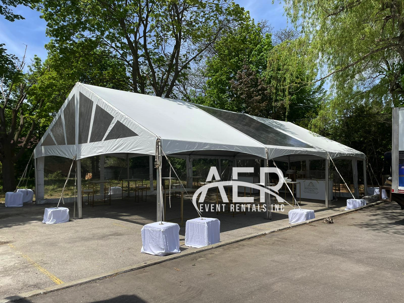 30x45 Tent with White and Clear Top Cover